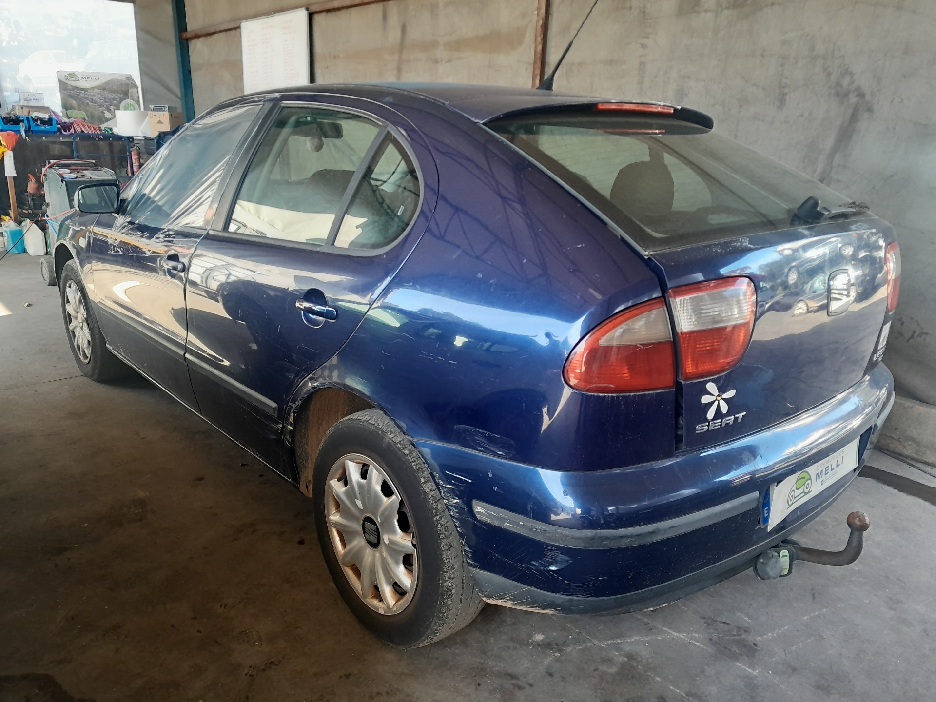 SEAT Leon 1 generation (1999-2005) Priekšējais kreisais spārns 1M0821021 23798815