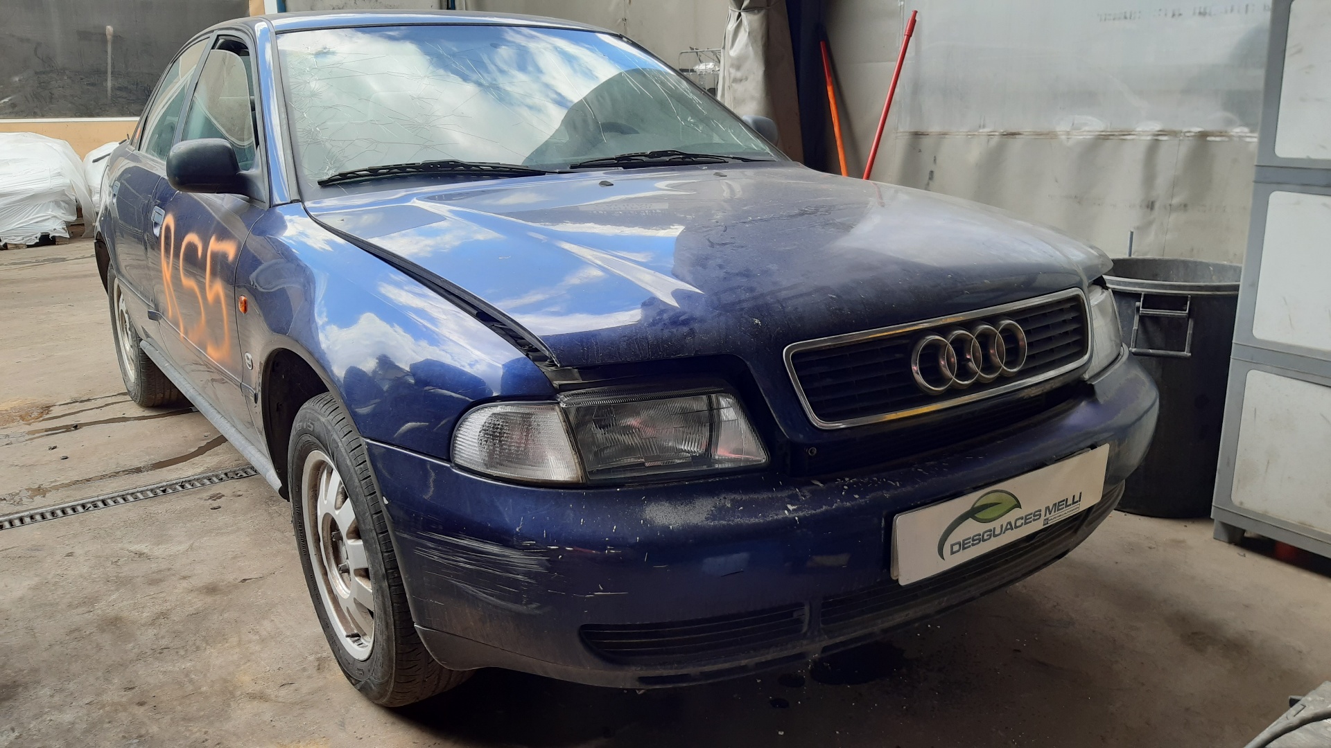 AUDI A4 B5/8D (1994-2001) Commutateur de fenêtre de porte avant gauche 4D0959855 24129313