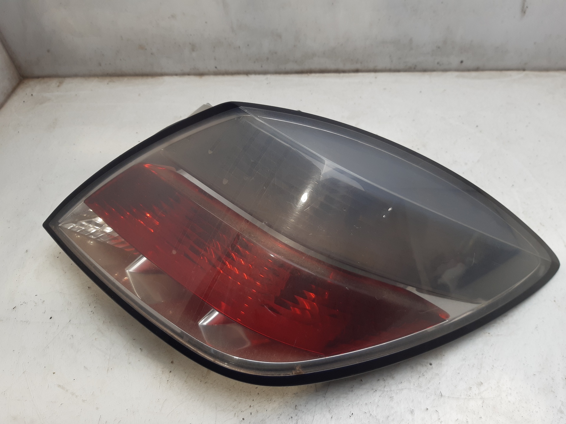 OPEL Astra H (2004-2014) Rear Right Taillight Lamp 24451834 23084465