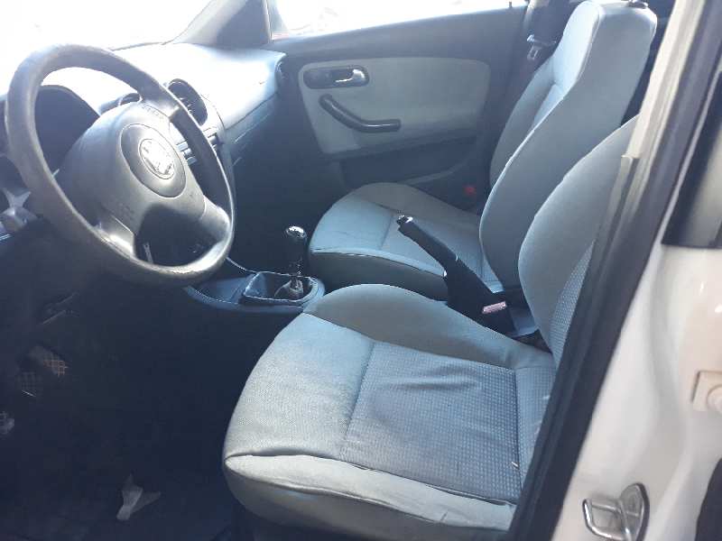 SEAT Cordoba 2 generation (1999-2009) Зеркало передней правой двери 876048 20186823