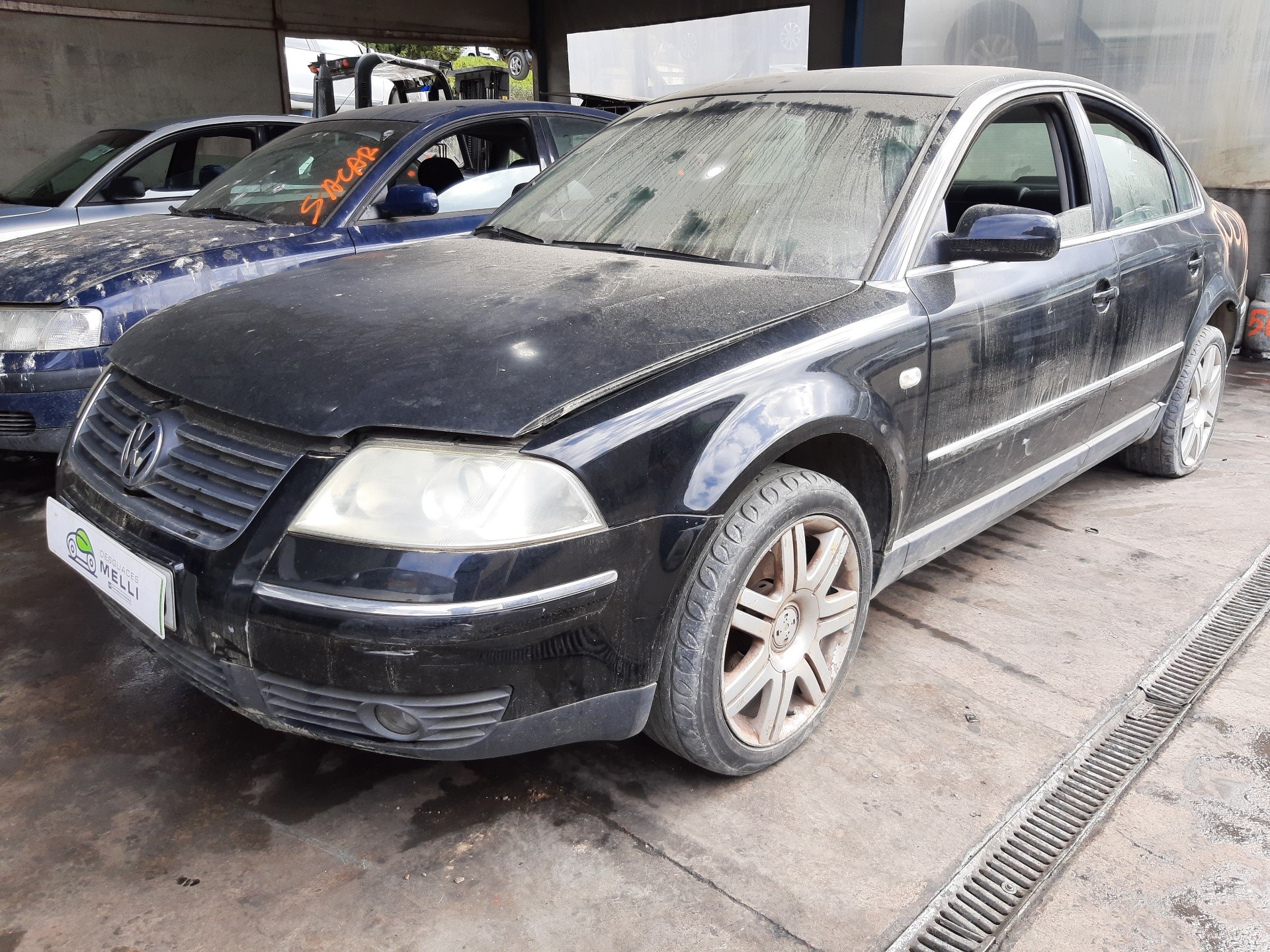 VOLKSWAGEN Passat B5 (1996-2005) Citas virsbūves detaļas 3B5827550F 24119648