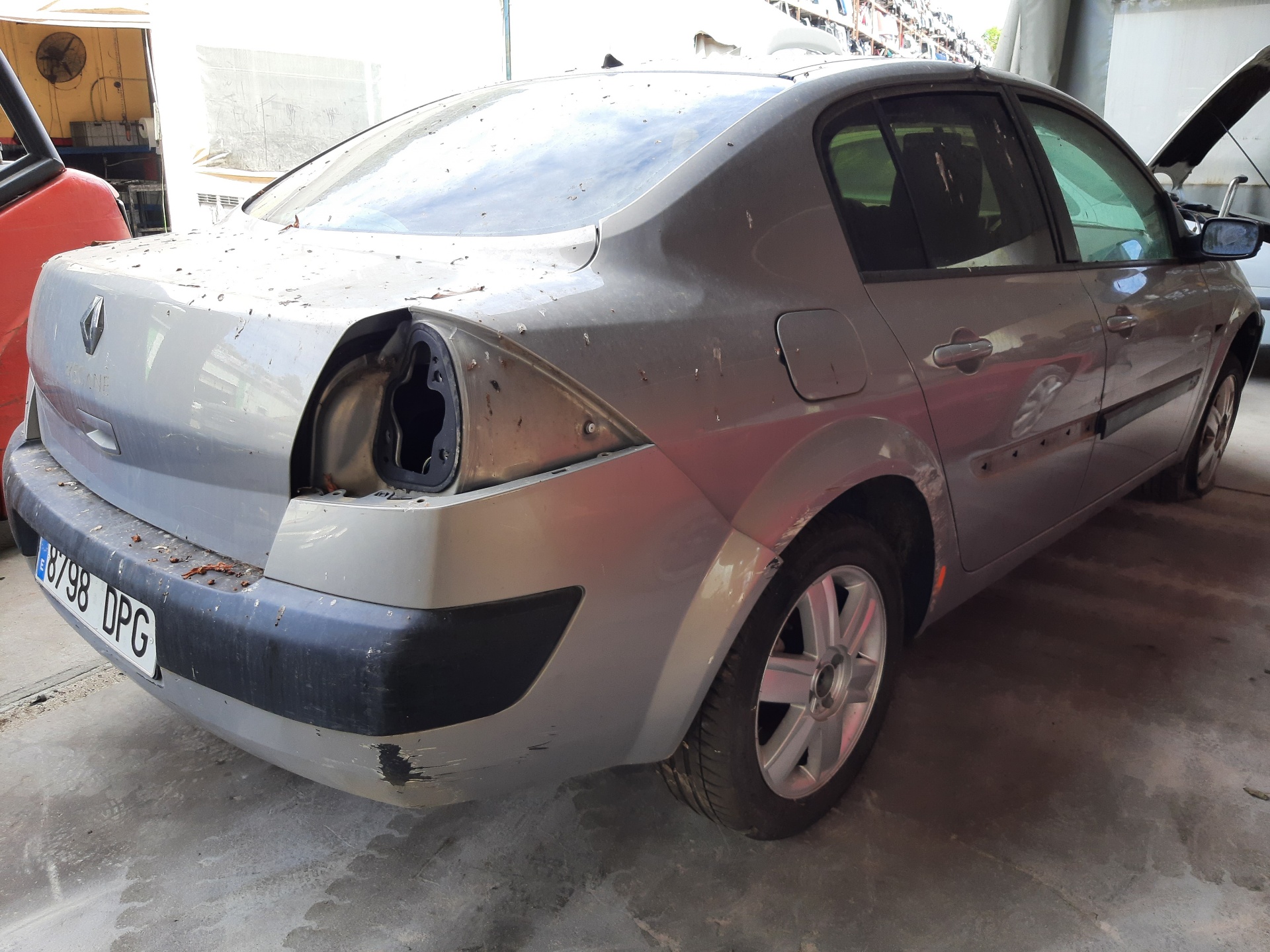 RENAULT Megane 2 generation (2002-2012) Бампер передний 620226236R 18795197