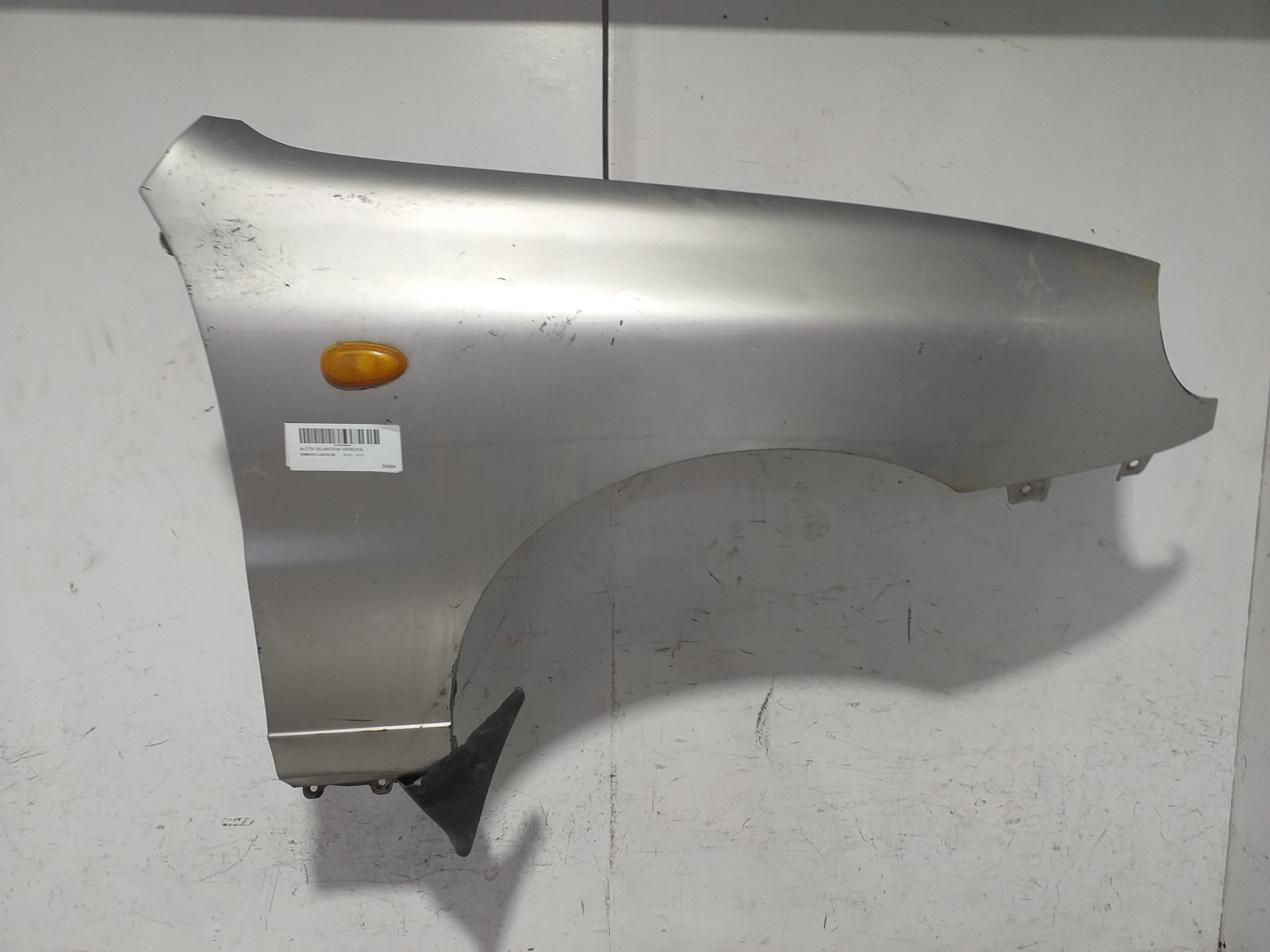 DAEWOO Lanos T100 (1997-2008) Front Right Fender 96221073 27414779