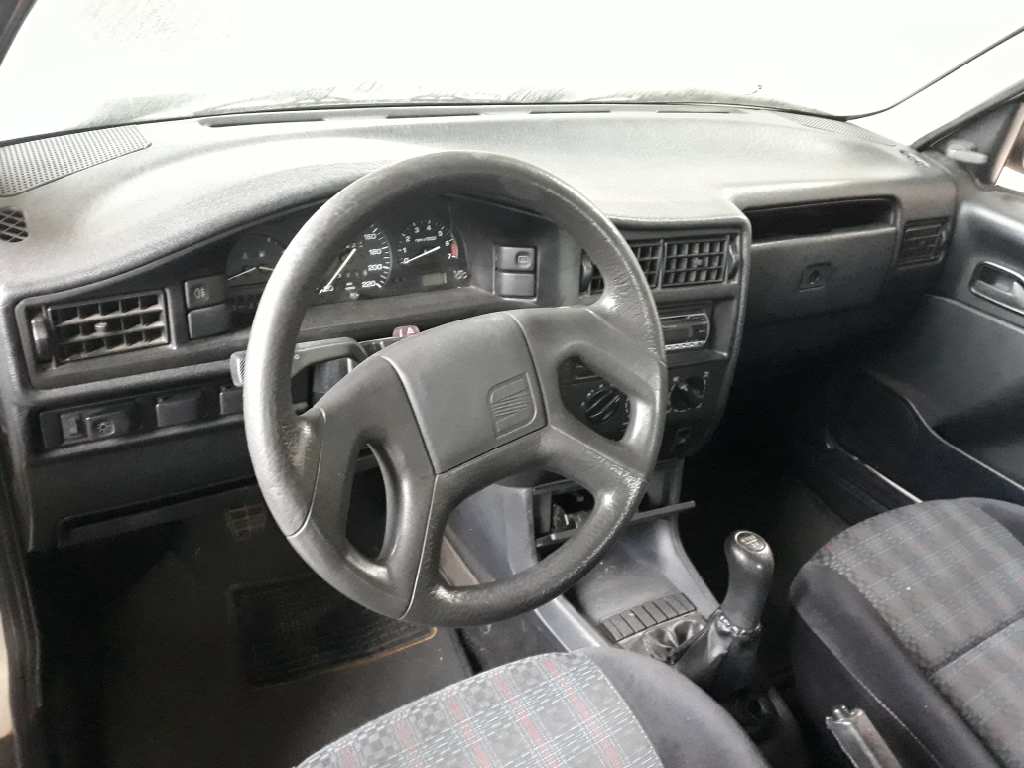 SEAT Toledo 1 generation (1991-1999) Rear Left Taillight 1L0945093D 24103162