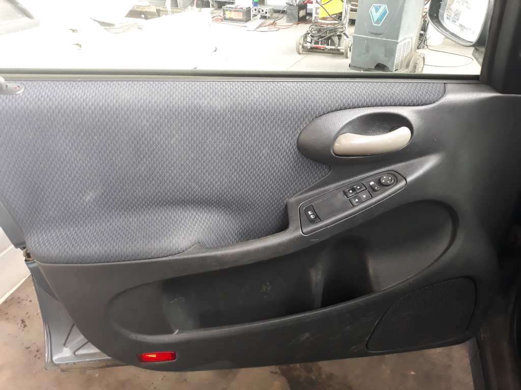 FIAT Stilo 1 generation (2001-2010) Högspännings tändspole 0040100322 20189898