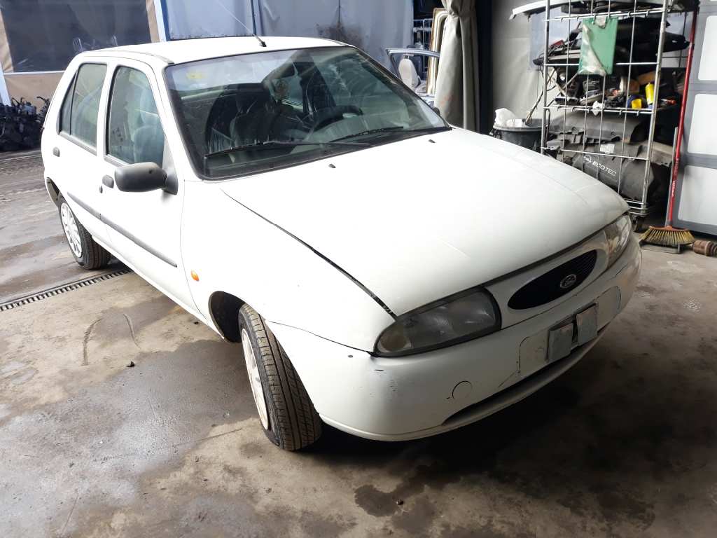 FORD Fiesta 4 generation (1996-2002) Αριστερό μπροστινό φανάρι 96FG13006AG 18447567