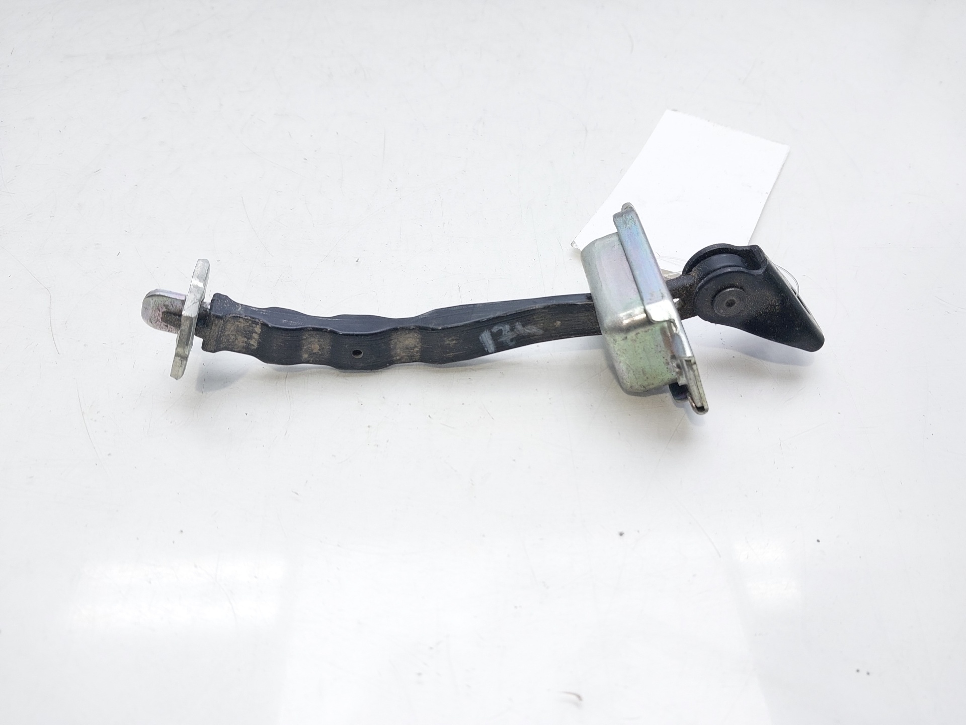 NISSAN X-Trail T32 (2013-2022) Rear Right Door Limiter 824304CL0A 23031650