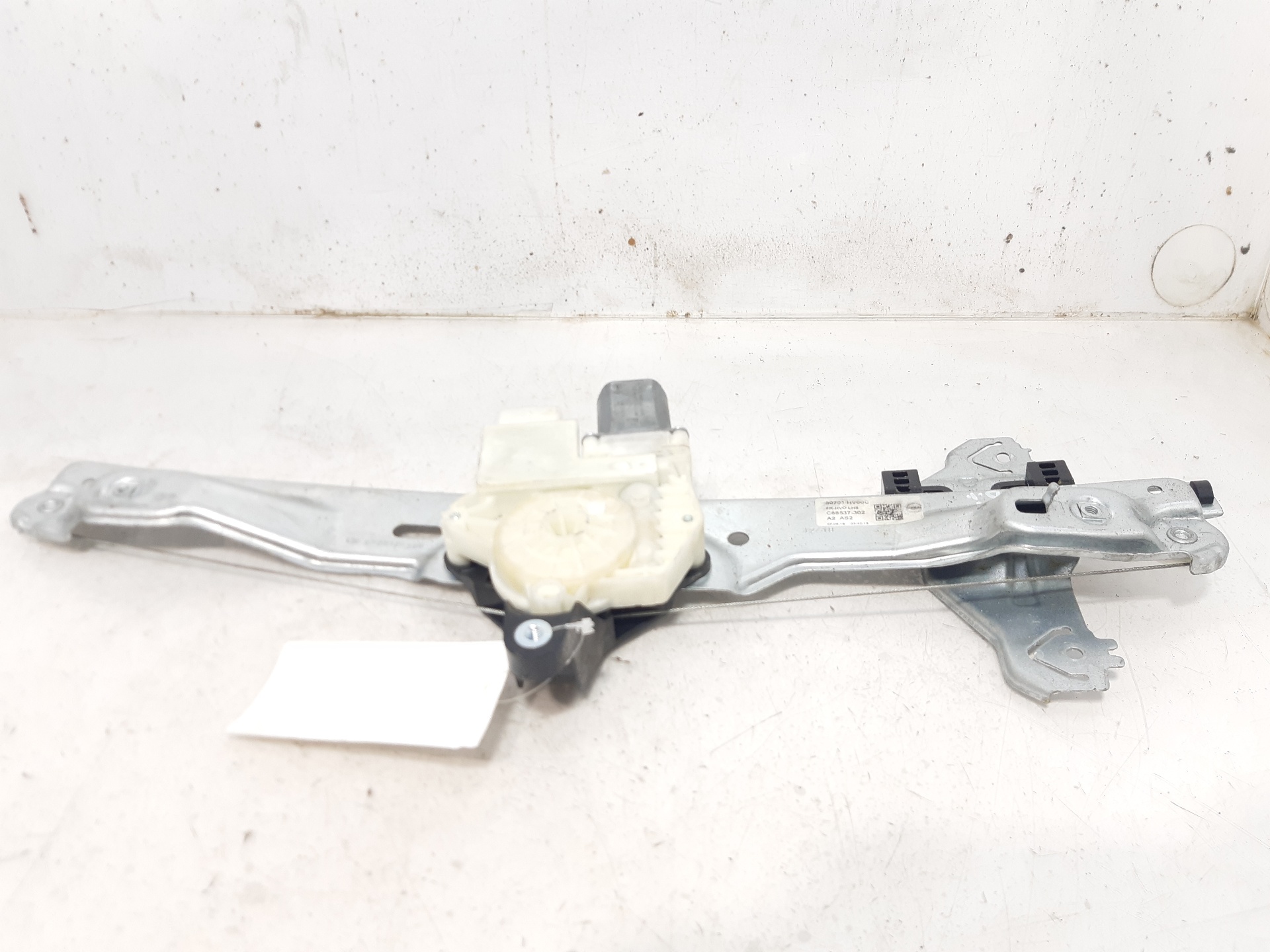 NISSAN Qashqai 2 generation (2013-2023) Front Left Door Window Regulator 80701HV00C 22304249