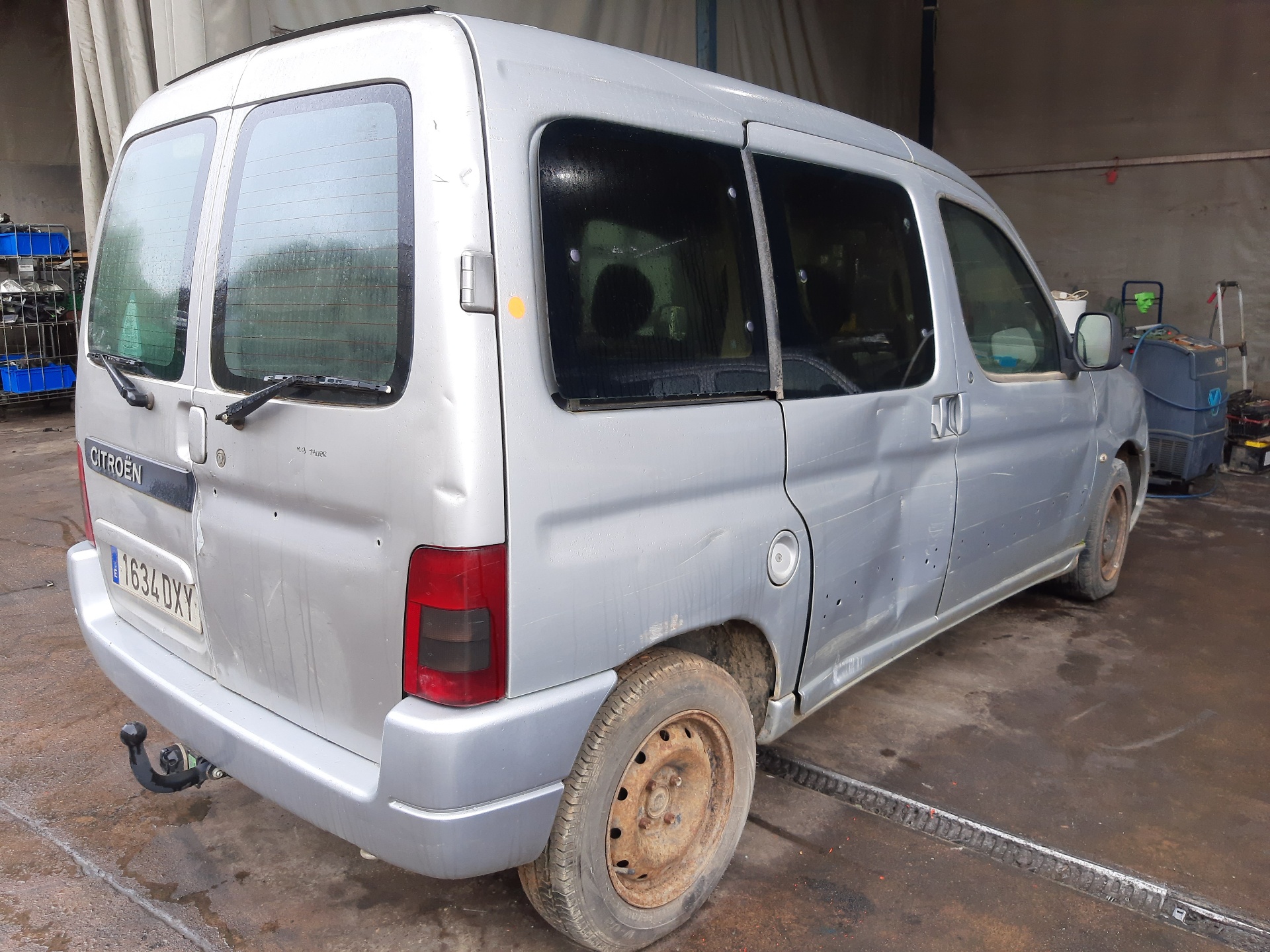 CITROËN Berlingo 2 generation (1983-1992) Защита от солнца левая 8143WE 22481787