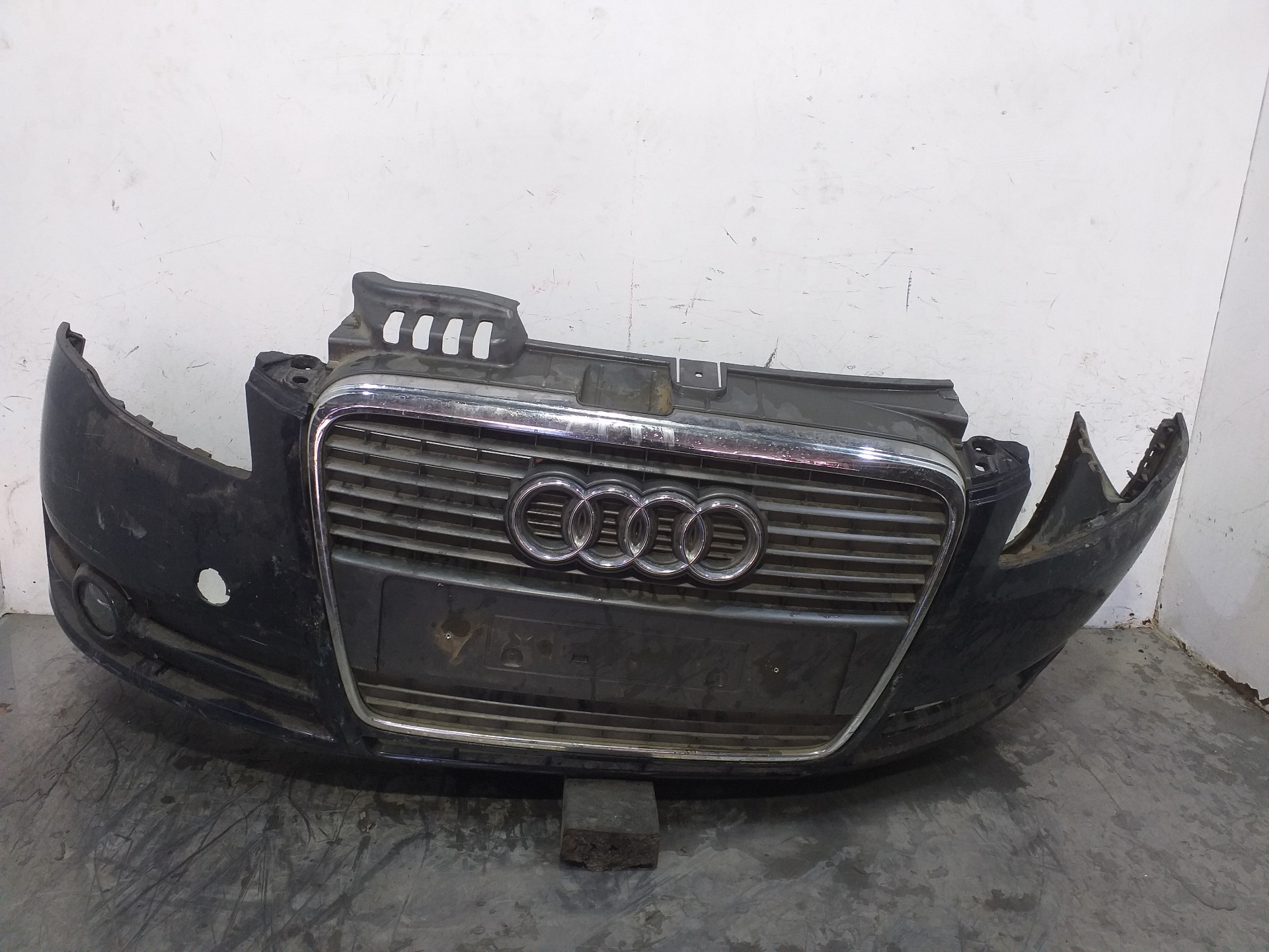 AUDI A4 B7/8E (2004-2008) Бампер передний 8E0807105EGRU 26367863