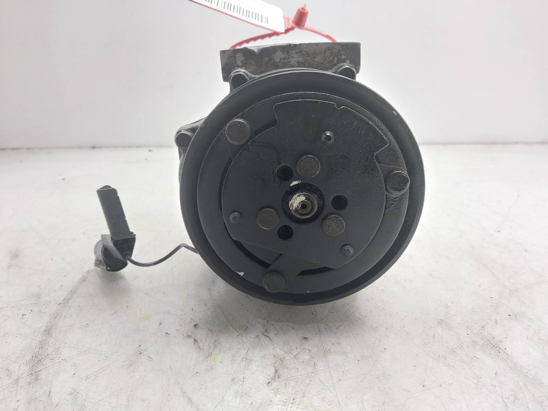 VOLVO S40 1 generation (1996-2004) Air Condition Pump 7700872159 24138969