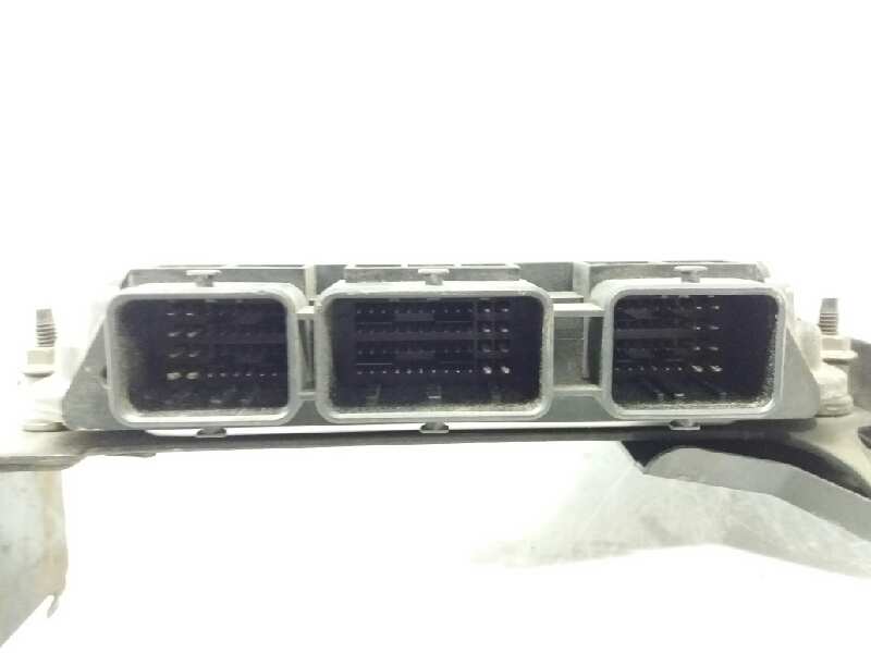 RENAULT Scenic 2 generation (2003-2010) Engine Control Unit ECU 8200391966 20174994