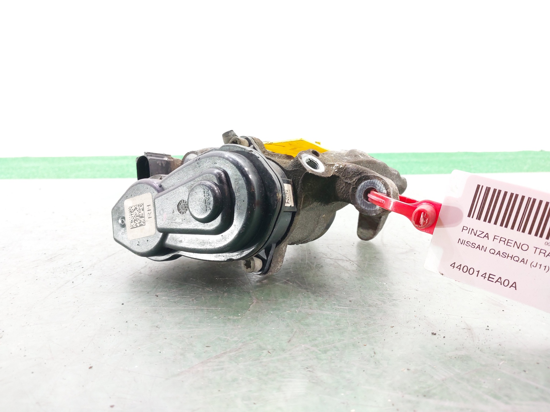 NISSAN Qashqai 2 generation (2013-2023) Rear Right Brake Caliper 440014EA0A 23075362