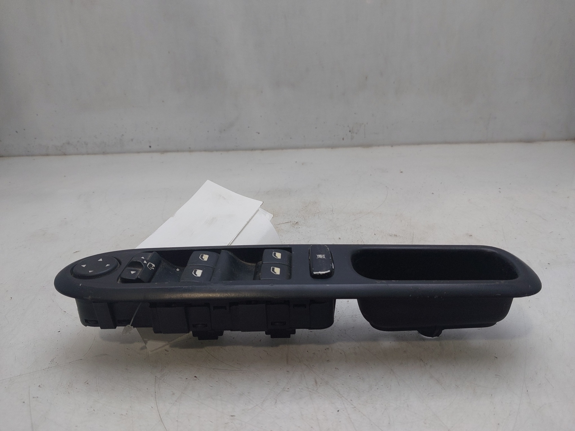 PEUGEOT 407 1 generation (2004-2010) Front Left Door Window Switch 96468704XT 24757918