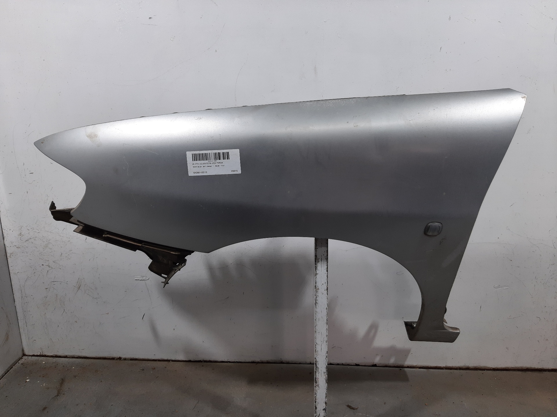 SEAT Ibiza 2 generation (1993-2002) Front Left Fender 6K0821021D 24932523