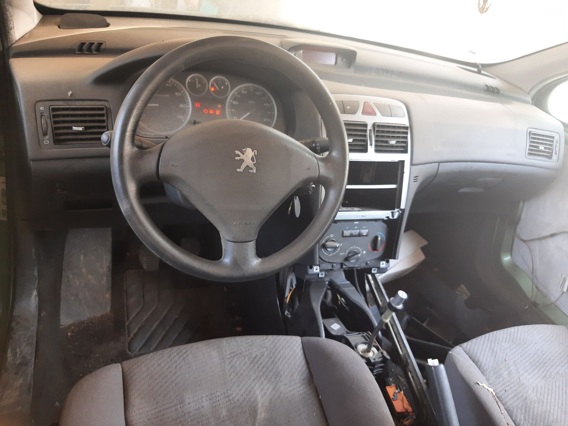 PEUGEOT Rapid 2 generation (1985-2023) Aripa stânga față 7840K8 25791119