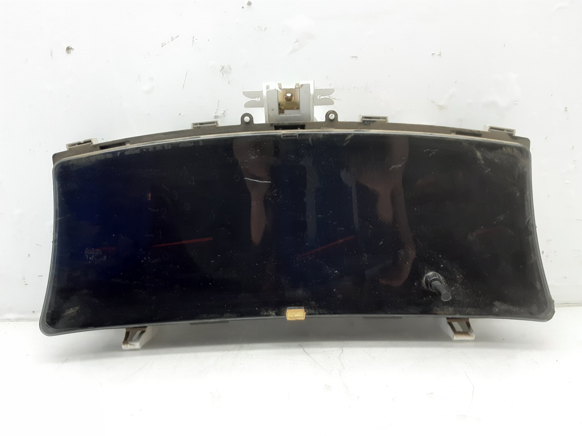 TOYOTA Corolla E120 (2000-2008) Nopeusmittari 8380002C50 25248037