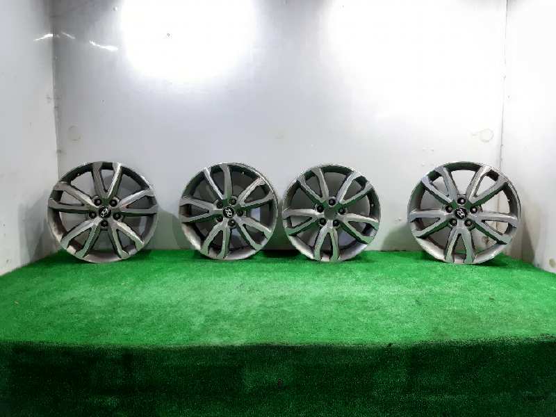 HYUNDAI Santa Fe DM (2012-2020) Wheel Set R18 24012284