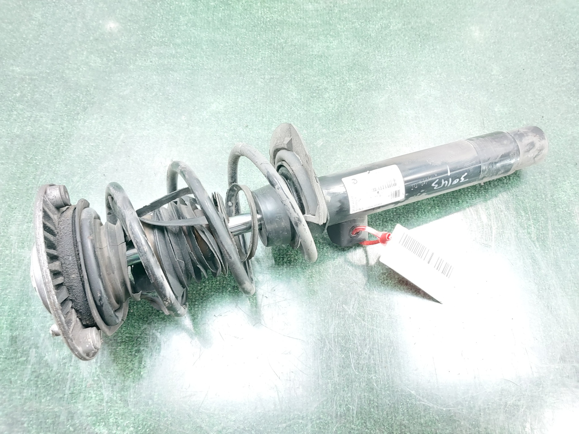 BMW 3 Series F30/F31 (2011-2020) Front Left Shock Absorber 31316791551 25583412