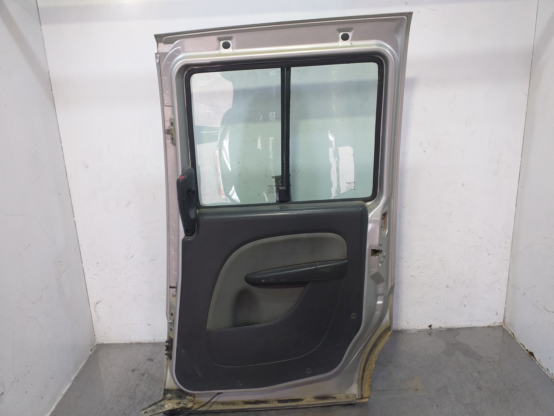 FIAT Ulysse 1 generation (1994-2002) Right Side Sliding Door 51847628 25696867