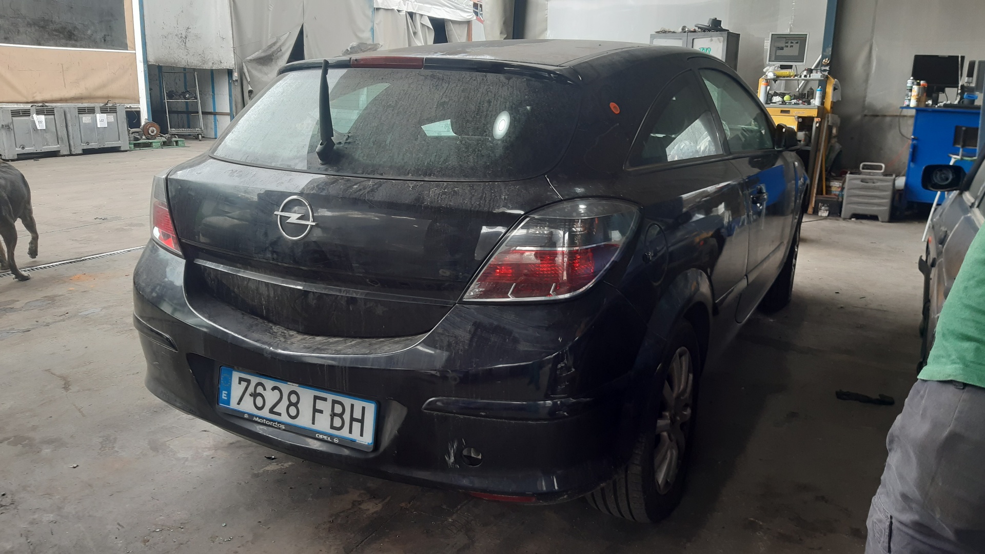 OPEL Astra J (2009-2020) Фонарь задний левый 24451832 18737197