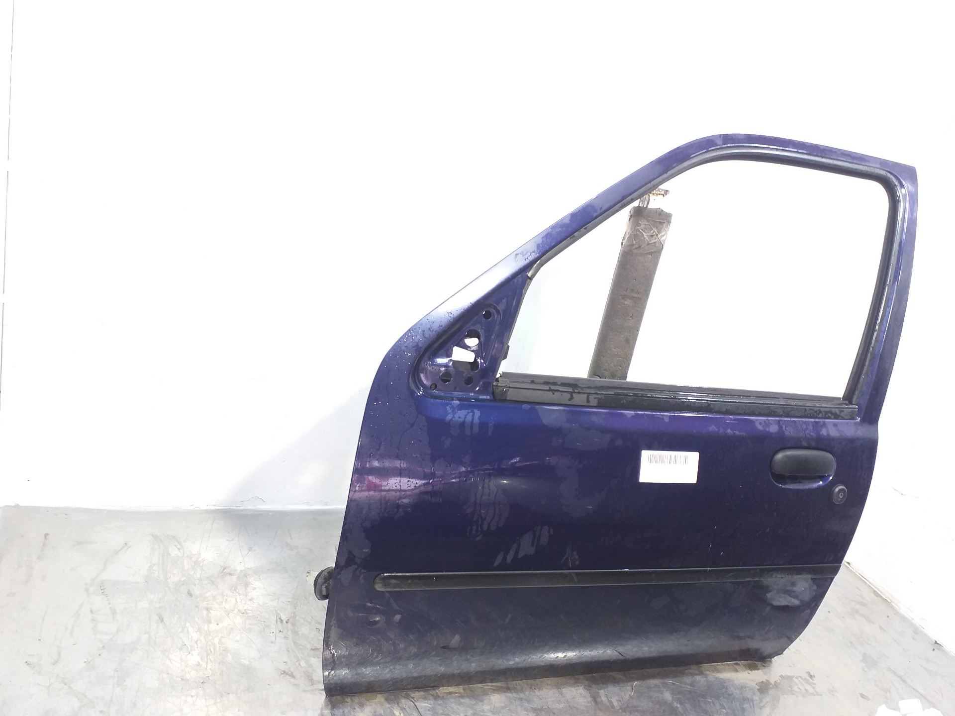 FORD Fiesta 4 generation (1996-2002) Front Left Door 1007037 23393844