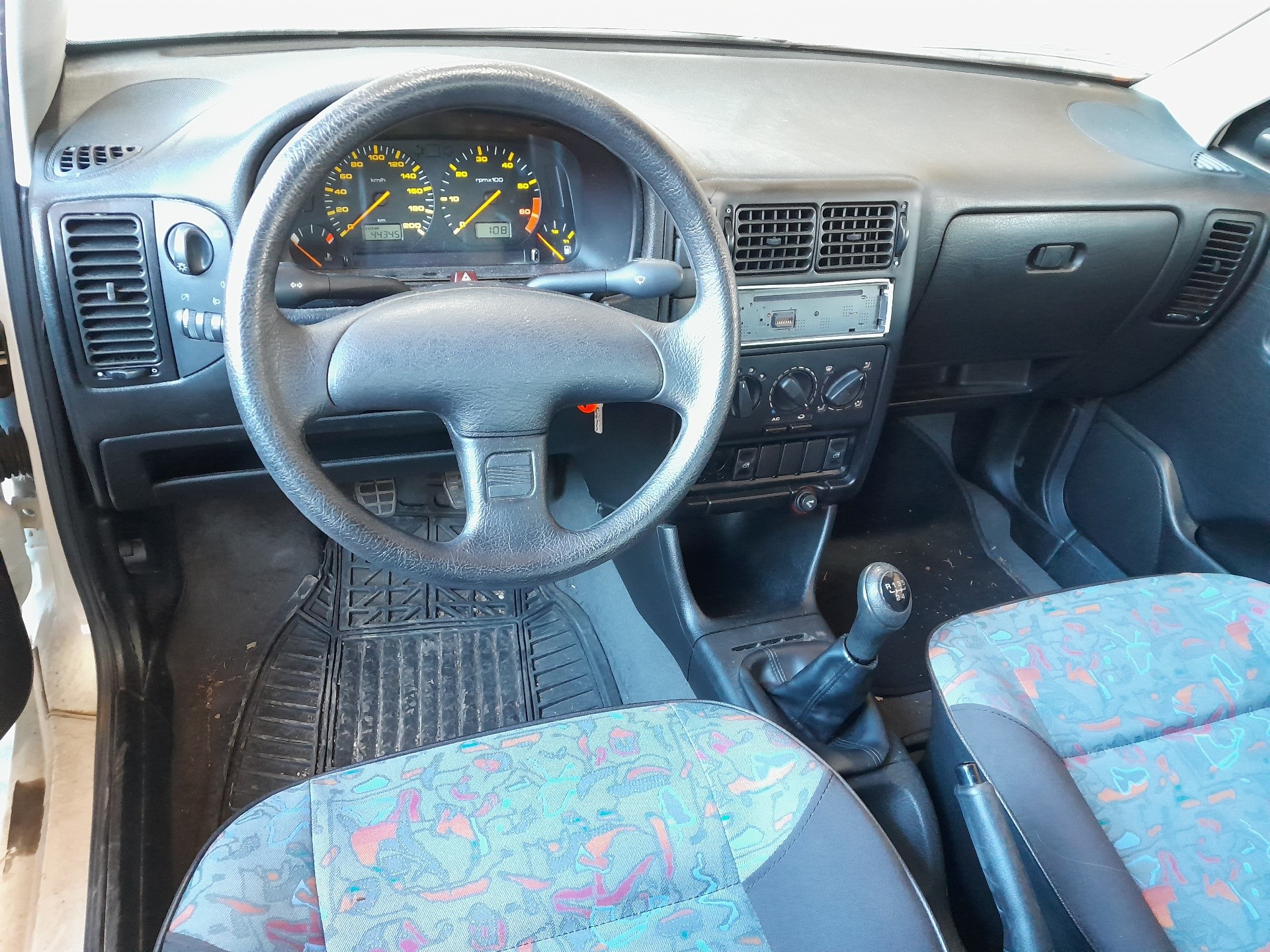 SEAT Ibiza 2 generation (1993-2002) Tailgate  Window Wiper Motor 6K6955713A 24768838
