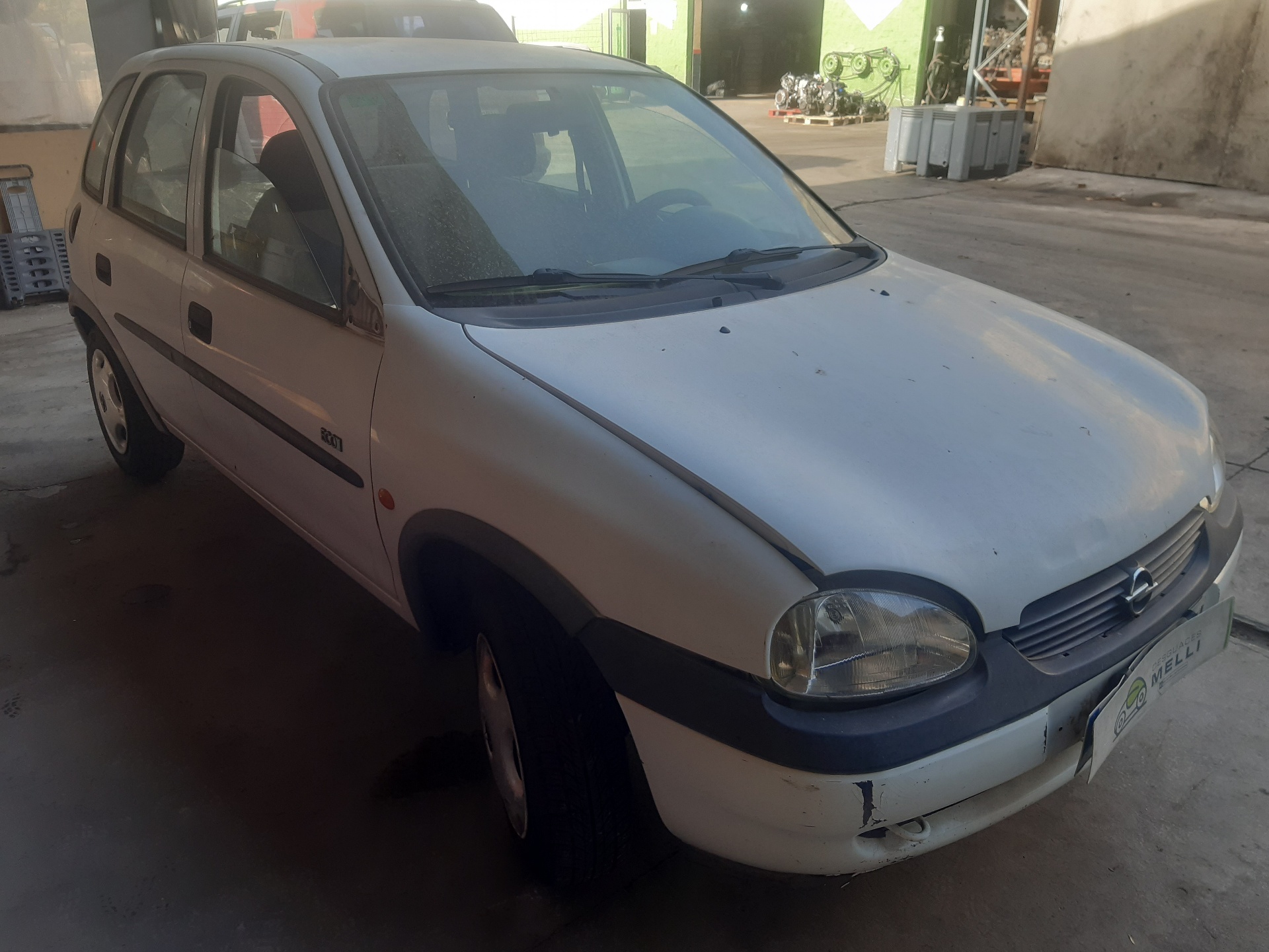 OPEL Corsa B (1993-2000) Крыло переднее правое 90387049 22438526