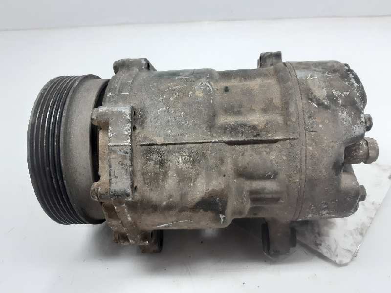 SEAT Toledo 1 generation (1991-1999) Pompe de climatisation 1H0820803D 18517309