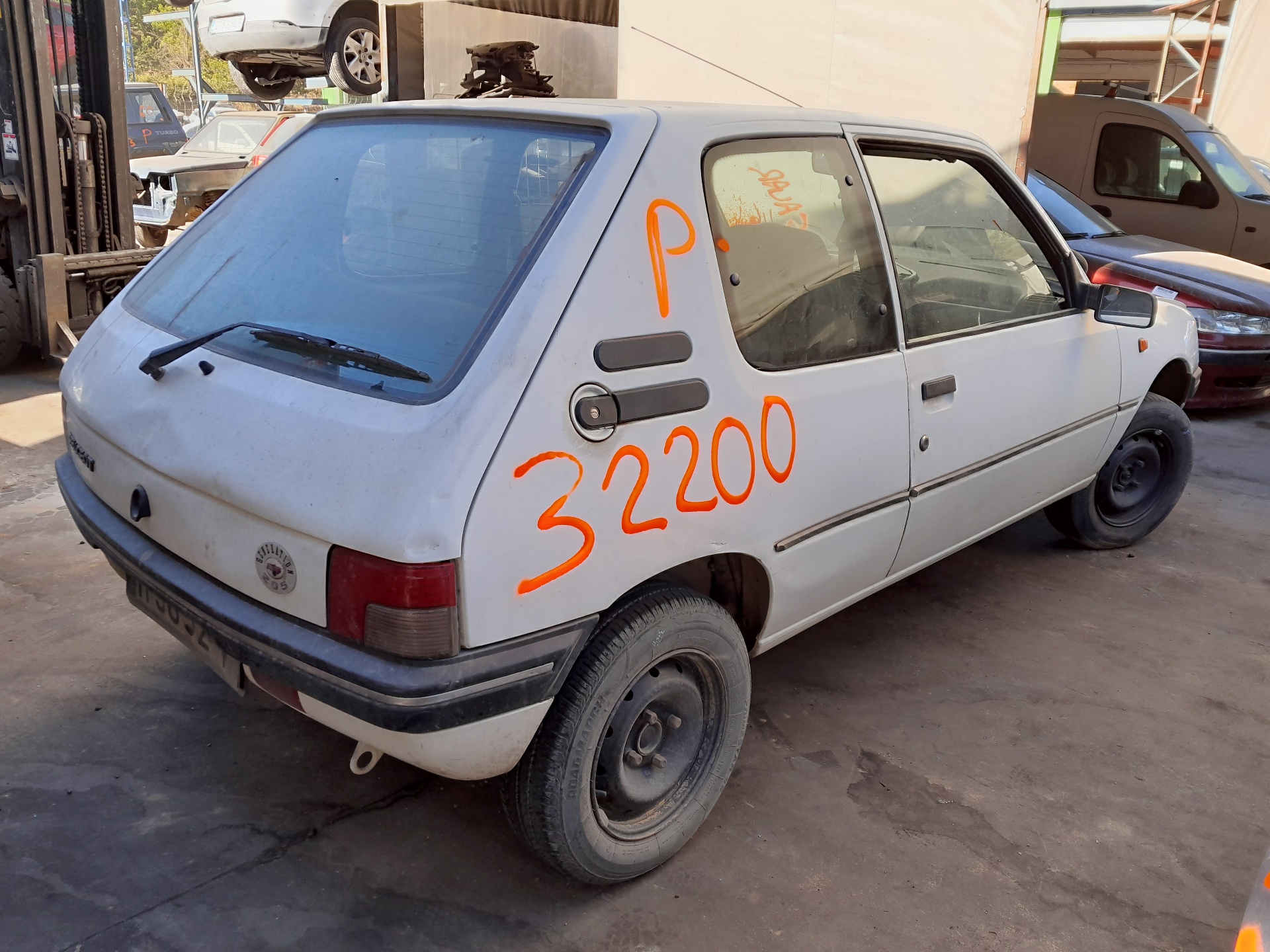 RENAULT 205 1 generation (1983-1998) Решетка радиатора 9253108580 21455479