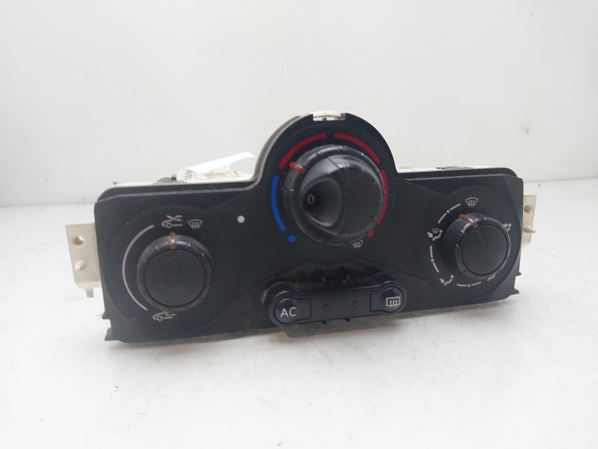 RENAULT Megane 2 generation (2002-2012) Climate  Control Unit 7701055146 22917911