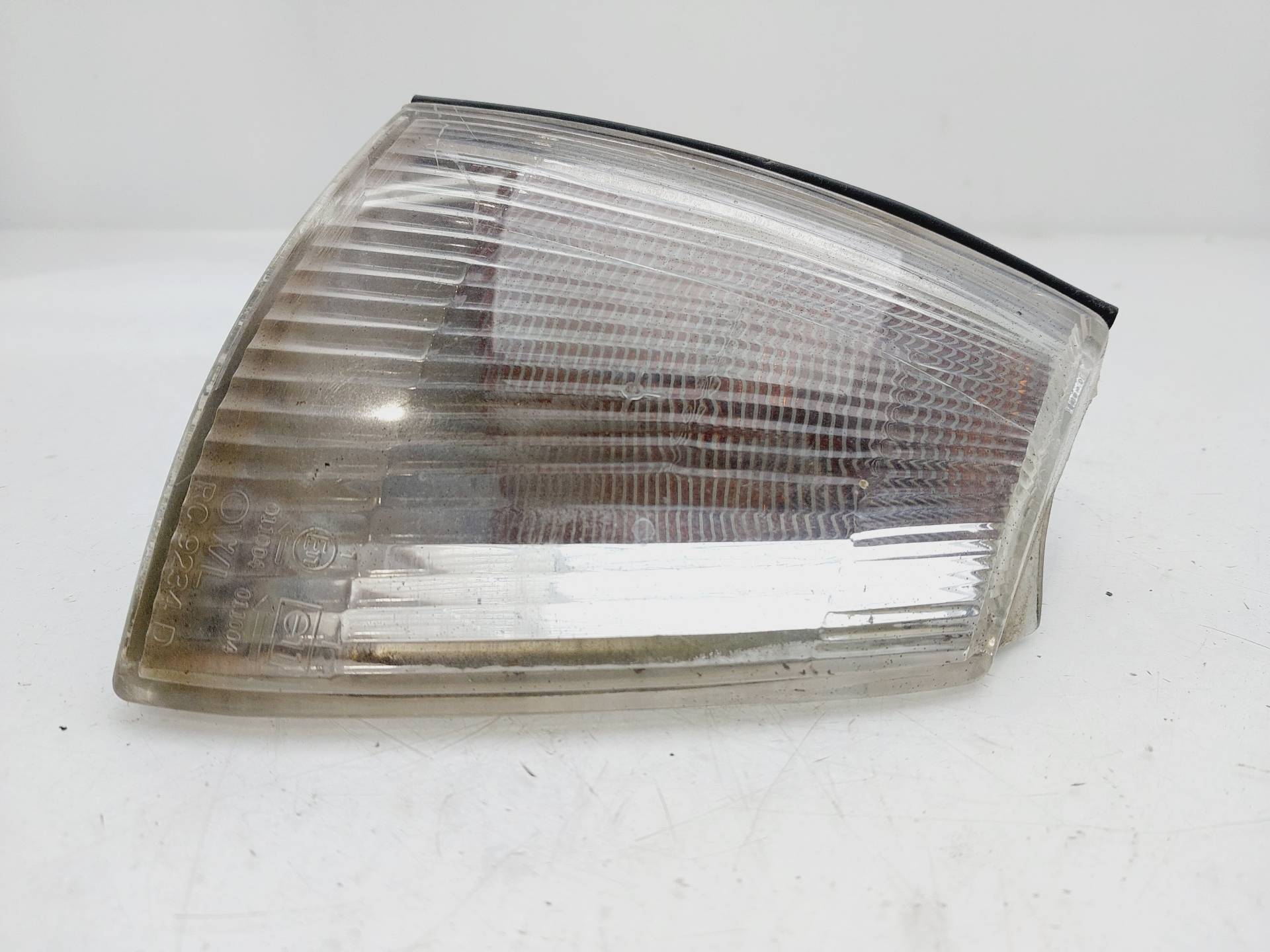RENAULT Clio 1 generation (1990-1998) Front Right Fender Turn Signal 7700799758 25316512