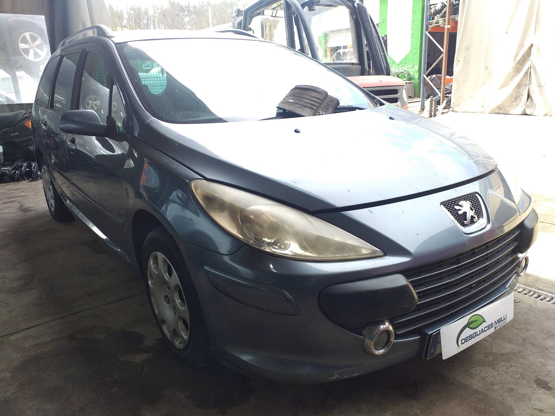 PEUGEOT 307 1 generation (2001-2008) Aizmugurējo labo durvju logu pacēlājs 965988 18715996