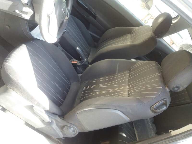 OPEL Corsa D (2006-2020) Încuietoare ușă dreapta față 13258274 24092120