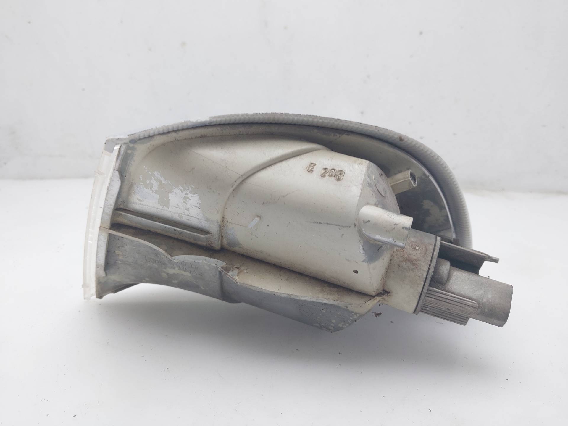 CITROËN Xsara 1 generation (1997-2004) Front Right Fender Turn Signal 30854654 25319924