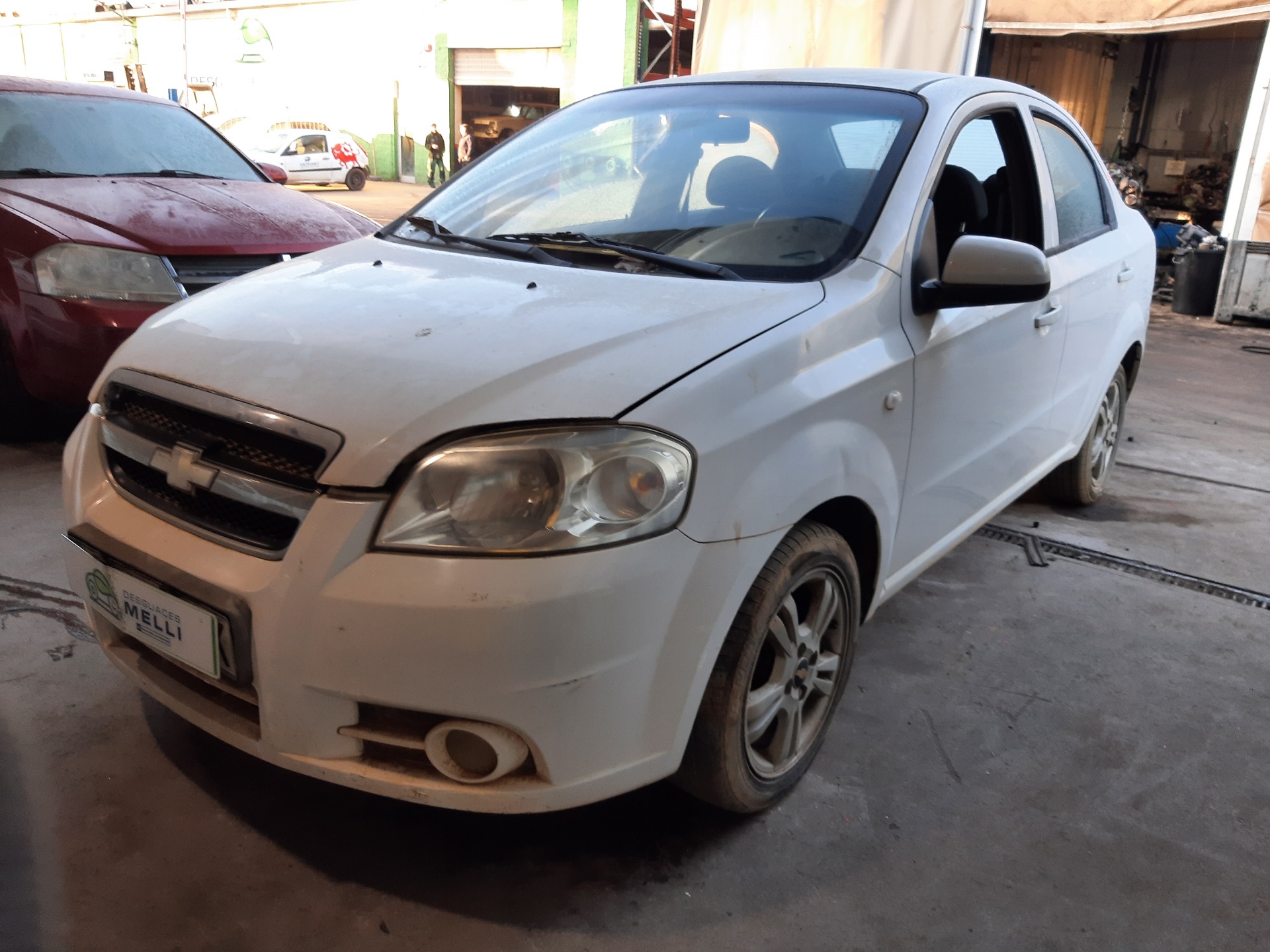 CHEVROLET Aveo T200 (2003-2012) Защита от солнца левая 96650112 22487123