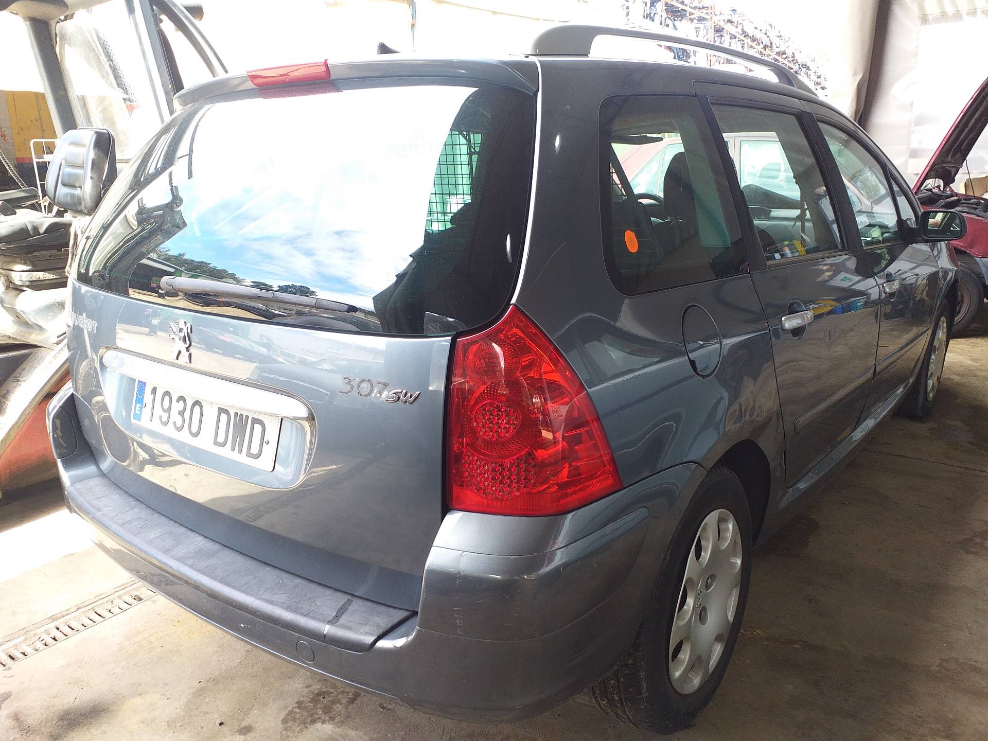 PEUGEOT 307 1 generation (2001-2008) Aizmugurējo labo durvju logu pacēlājs 965988 18715996