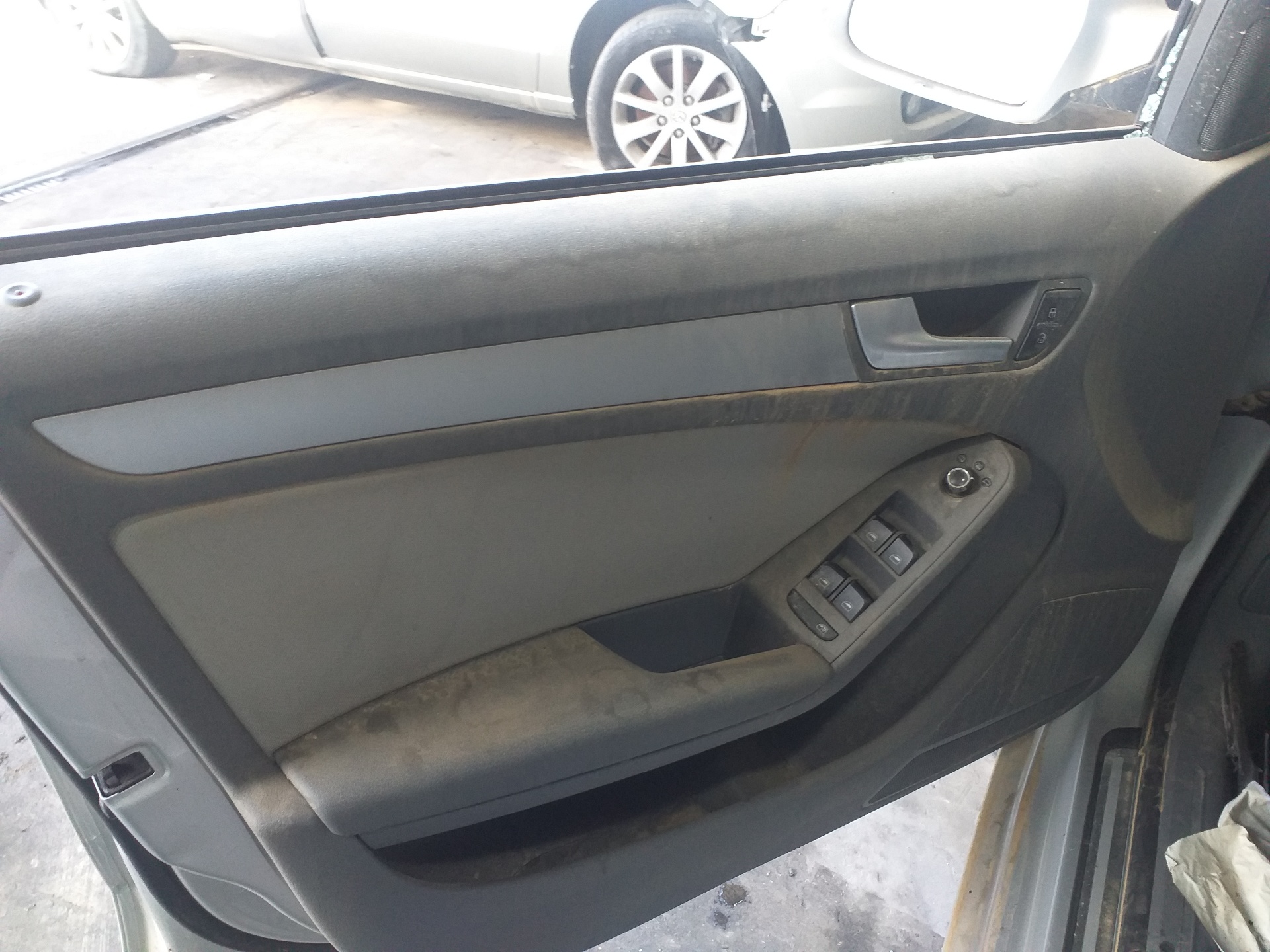 AUDI A5 Sportback C7/4G (2010-2020) Galinių kairių durų išorinė rankenėlė 8T0837885B 18712355