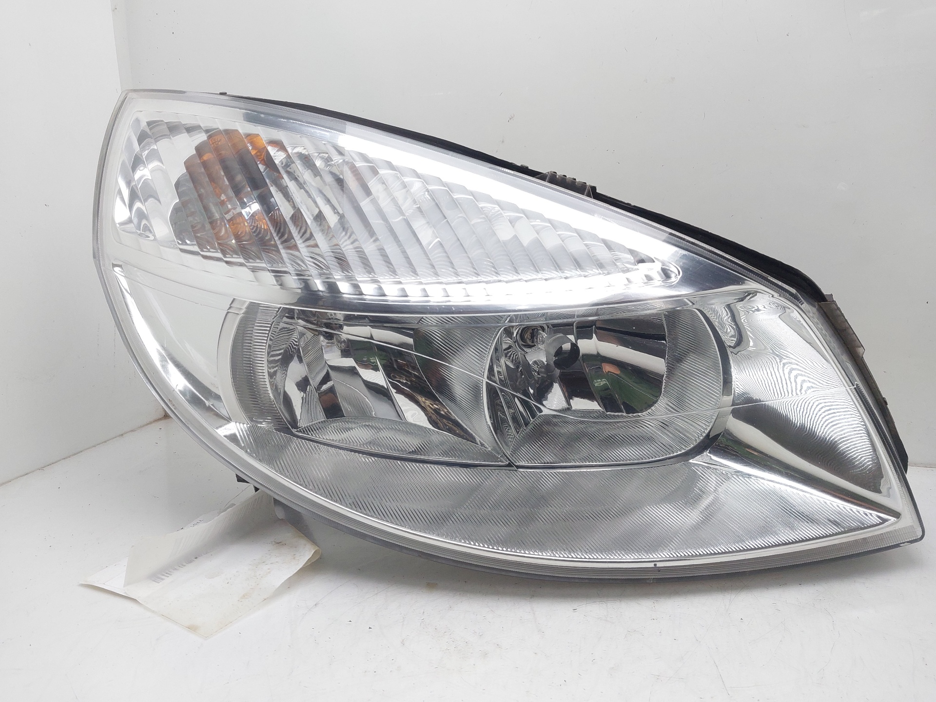 RENAULT Scenic 2 generation (2003-2010) Front Right Headlight 7701064130 22512617