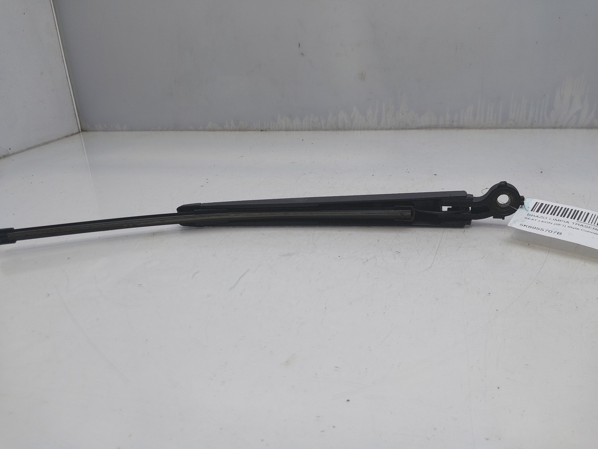 SEAT Toledo 3 generation (2004-2010) Tailgate Window Wiper Arm 5K6955707B 22469028