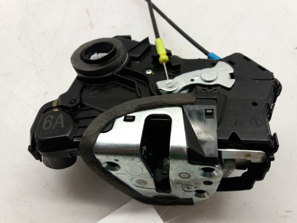 TOYOTA Auris 2 generation (2012-2015) Front Left Door Lock 6904002211 20172890