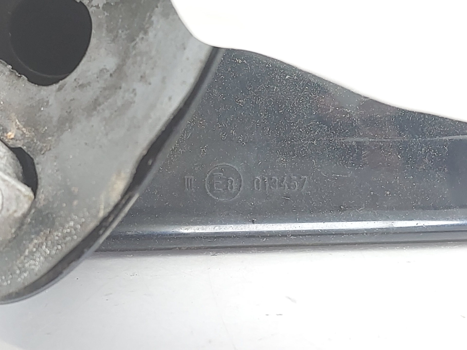 AUDI TT 8N (1998-2006) Vasemman puolen siipipeili 8N0857539 22495320