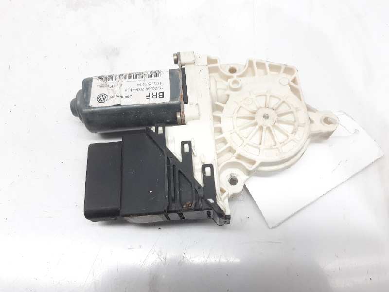 VOLKSWAGEN Touran 1 generation (2003-2015) Moteur de commande de vitre de porte arrière gauche 1K0959703B 20791676