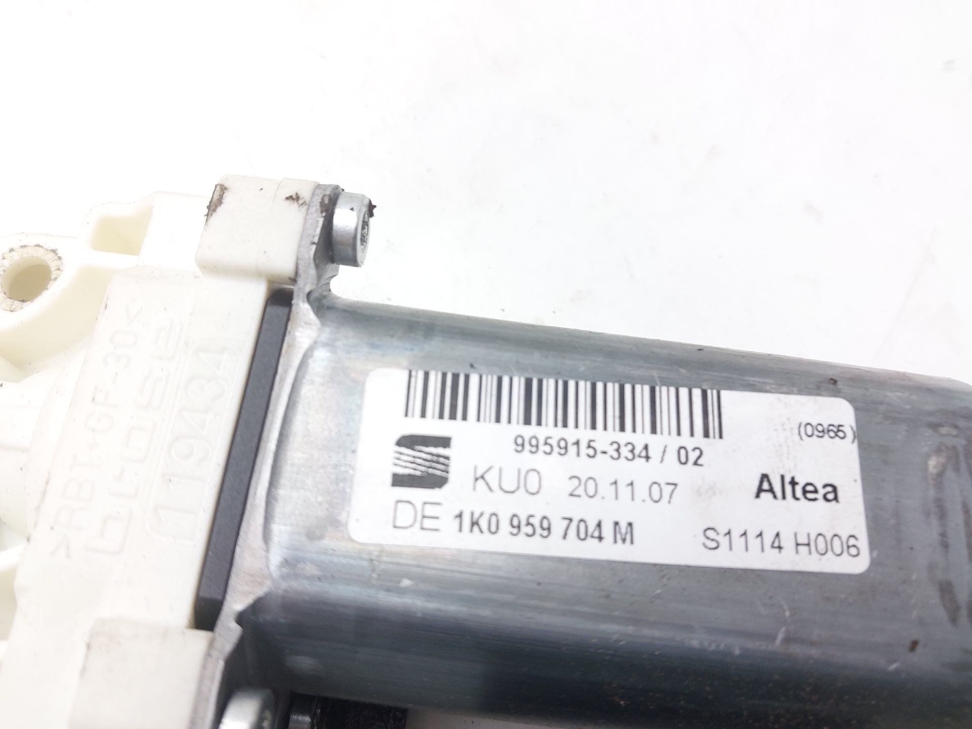 SEAT Altea 1 generation (2004-2013) Rear Right Door Window Control Motor 1K0959704M 21334998