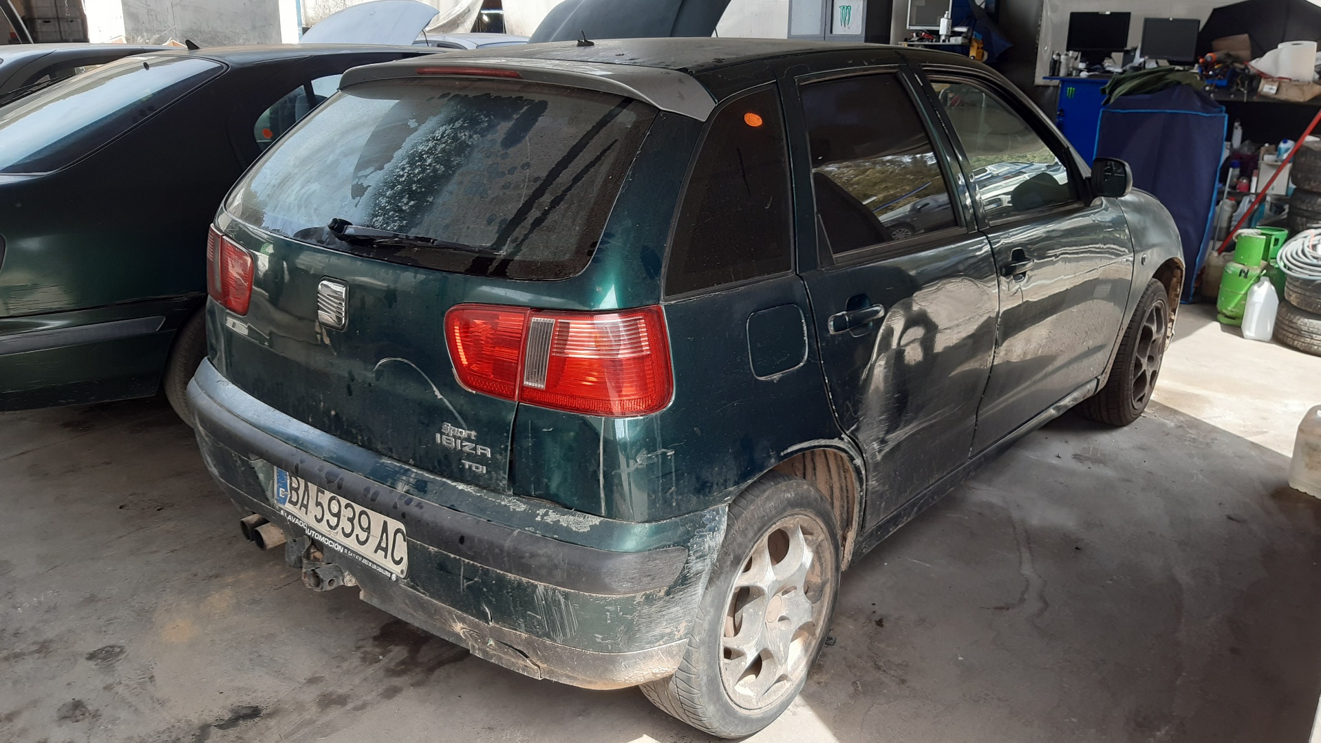 SEAT Ibiza 2 generation (1993-2002) Front Right Door Lock 6K4837016D 25412133