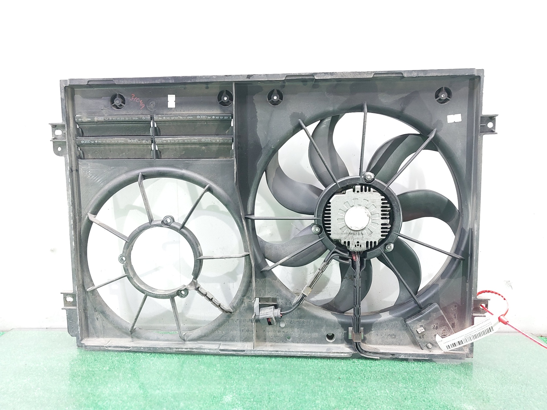 VOLKSWAGEN Scirocco 3 generation (2008-2020) Difuzora ventilators 1K0121207BC 23018323