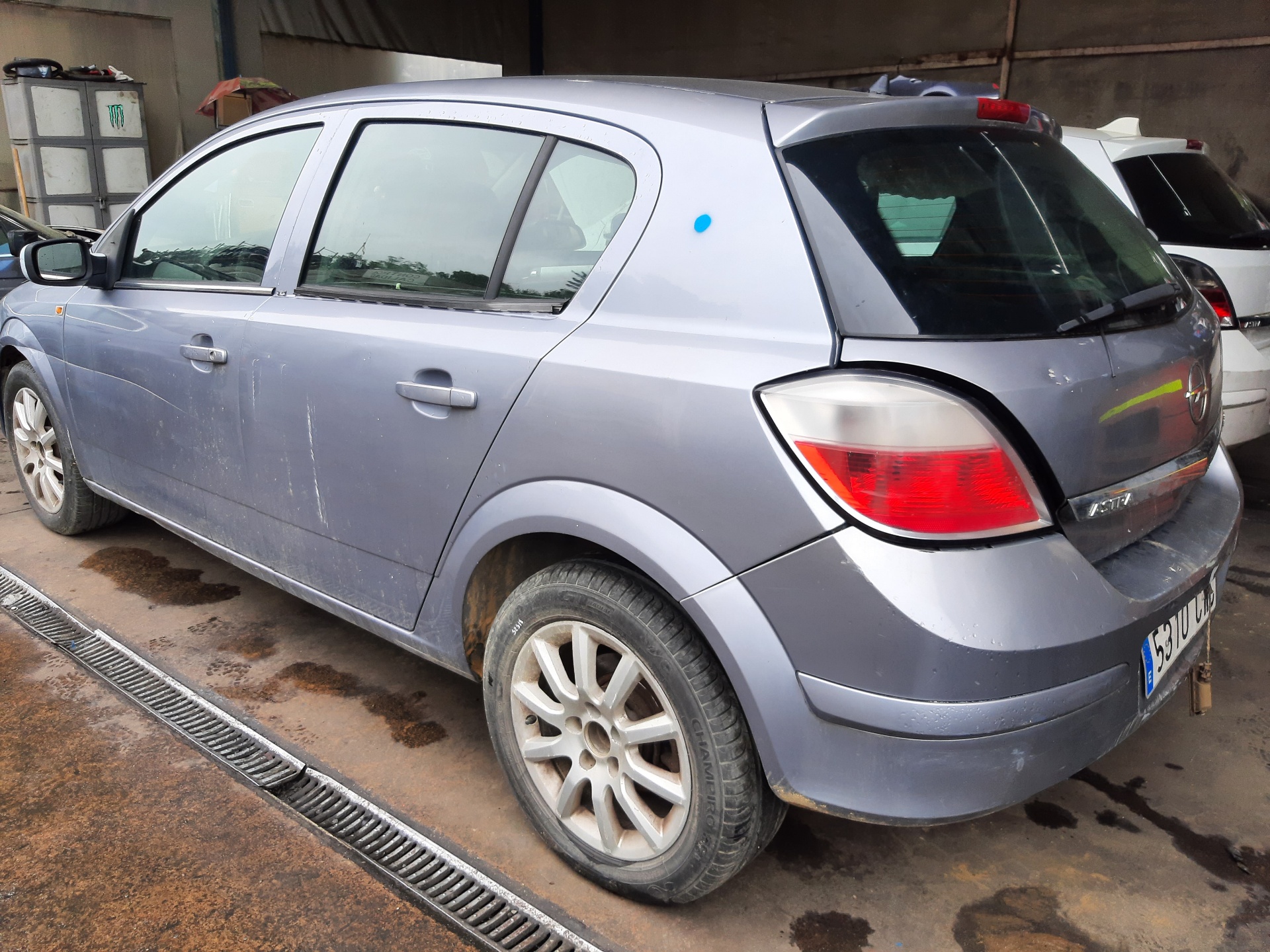 VAUXHALL Astra J (2009-2020) Priekšējo kreiso durvju logu pacēlājs 13100417 22332881