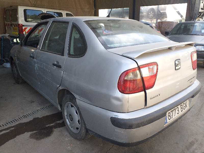 SEAT Ibiza 2 generation (1993-2002) Oikea taka sisäinen avauskahva 6K4837207 20196593