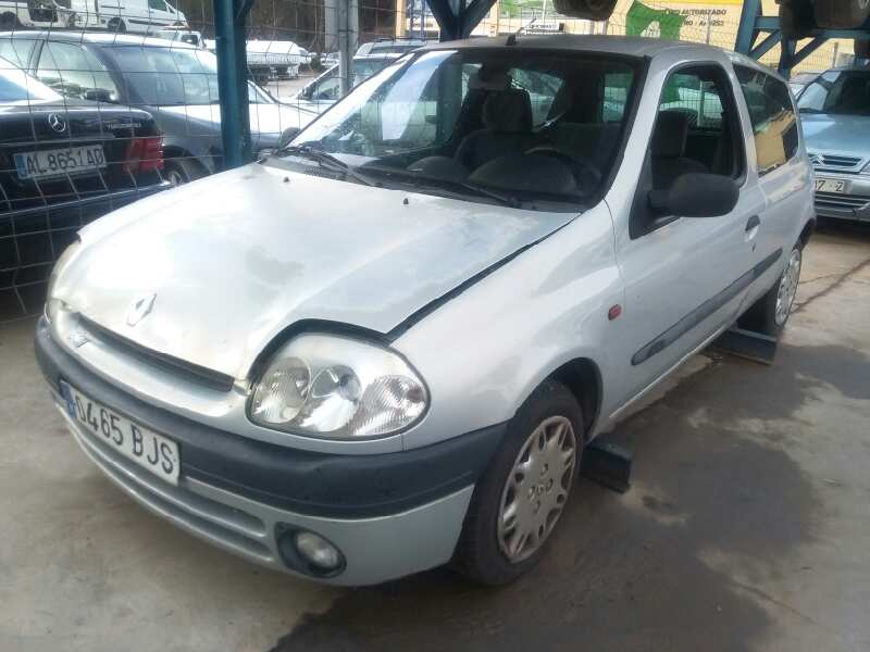 RENAULT Clio 2 generation (1998-2013) Генератор 7700437090 20168039