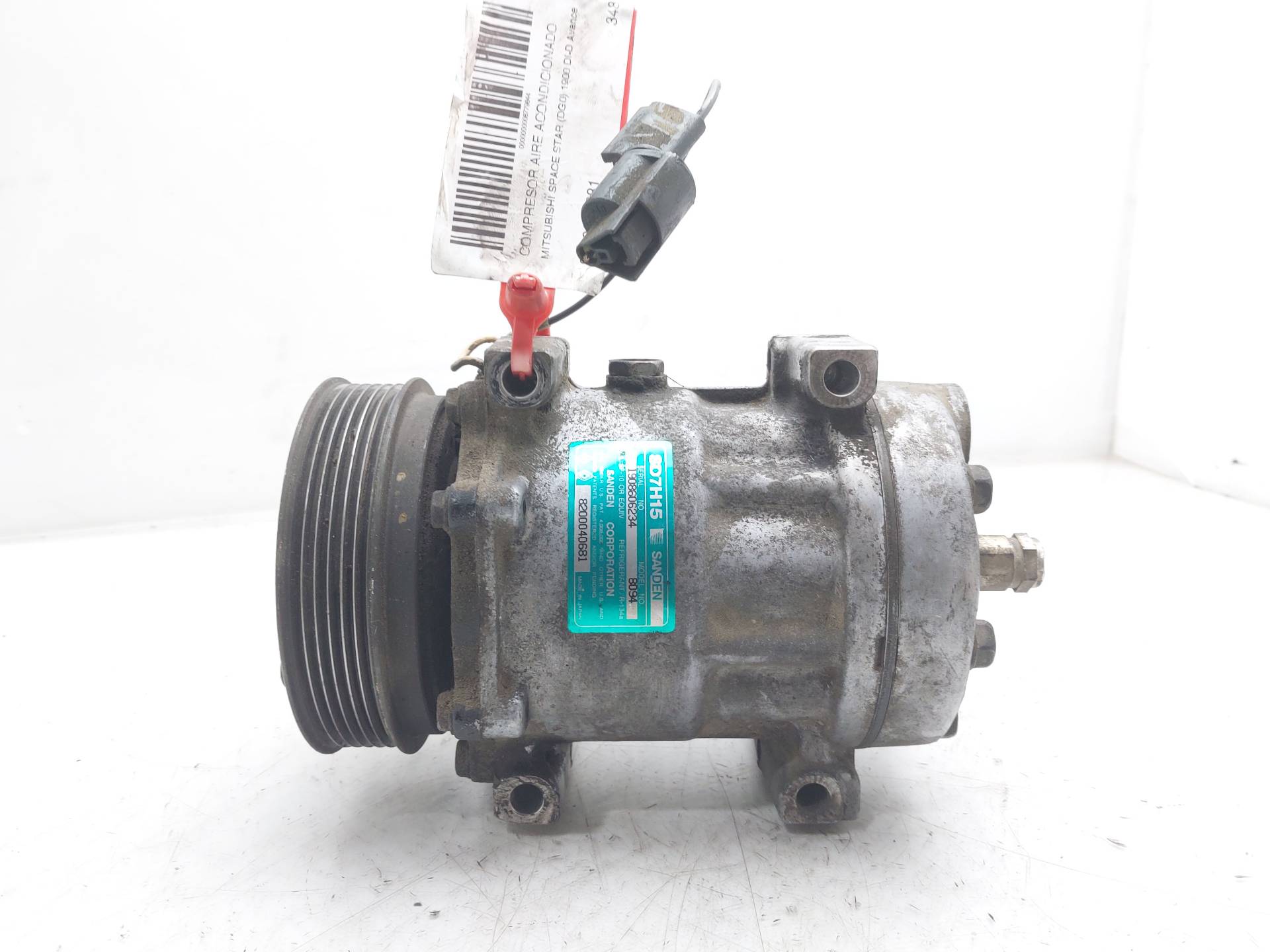 VOLKSWAGEN Air Condition Pump 8200040681 25412580